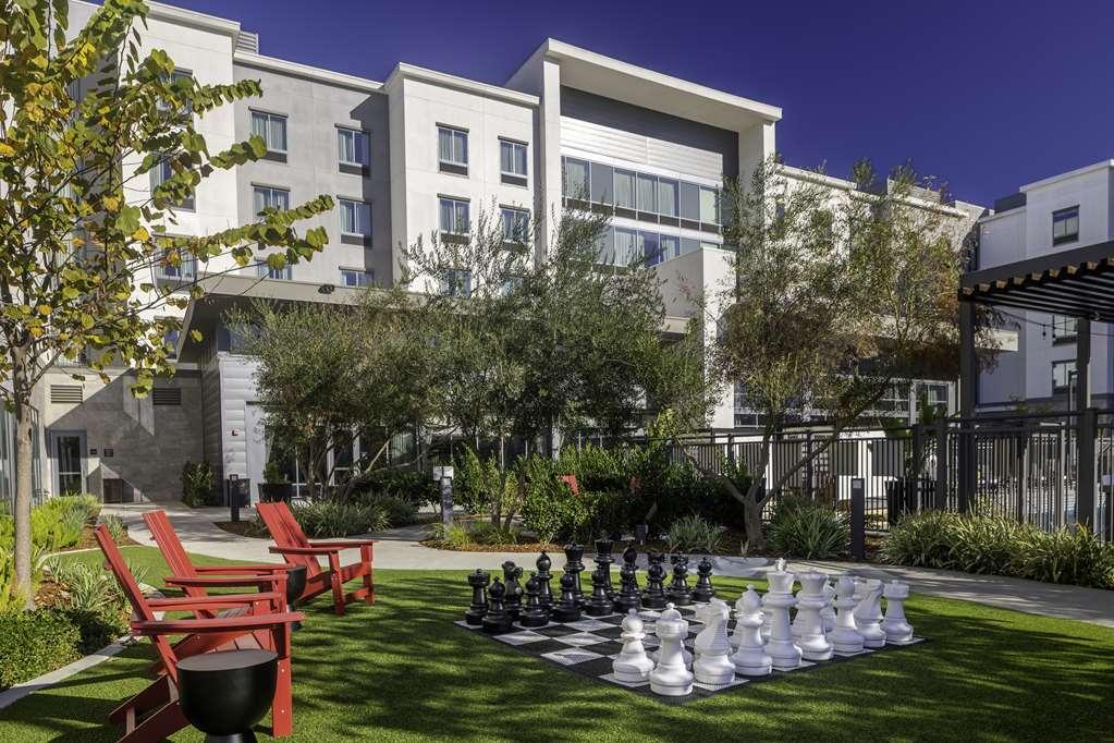 Homewood Suites By Hilton Long Beach Airport Bagian luar foto